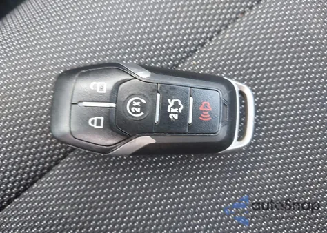 2016 Ford Mustang V6 из США, поврежденный, VIN 1FATP8EM6G5291657